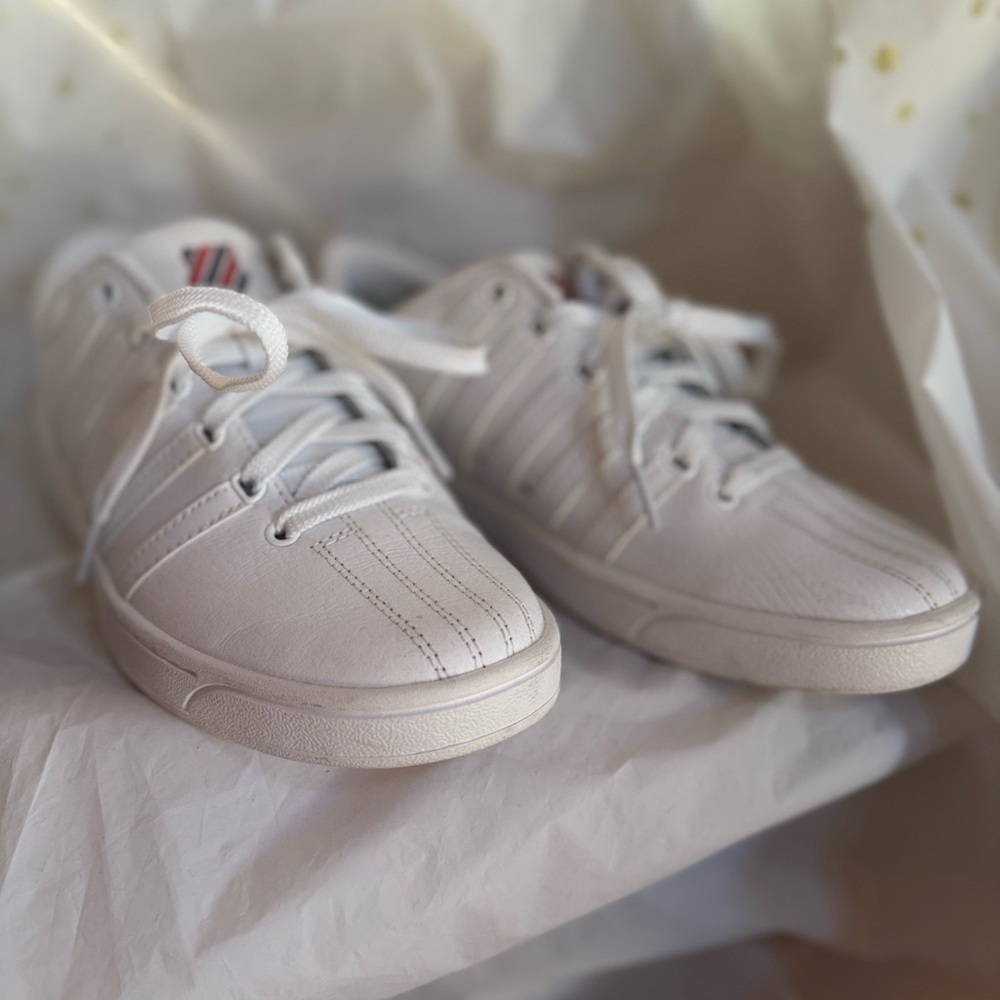 K-Swiss Classic White Sneakers For Women View 2
